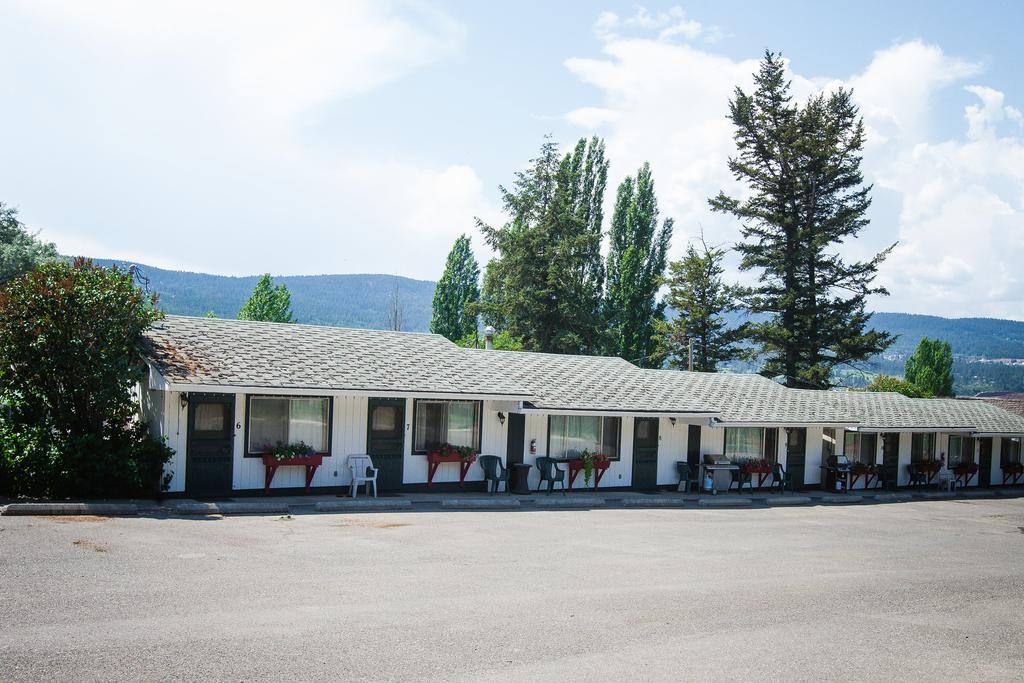 ويليامز ليك Lakeside Motel المظهر الخارجي الصورة