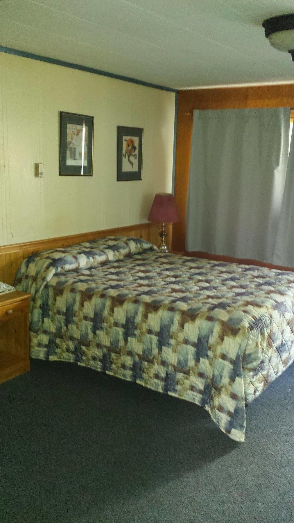 ويليامز ليك Lakeside Motel المظهر الخارجي الصورة